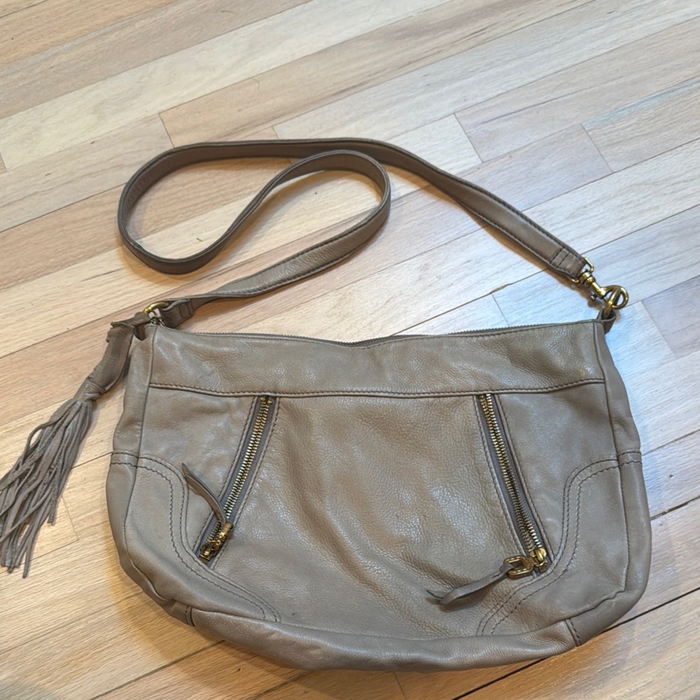 Hobo Taupe Leather Shoulder Bag